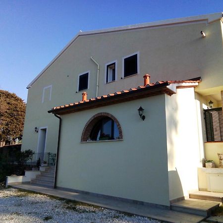 B&B Il Poggio Di Fiore Кастелина Маритима Екстериор снимка
